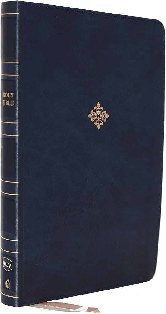 NKJV Giant Print Center Column Reference Bible